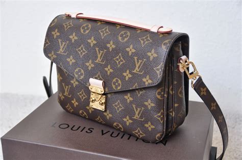 prijs louis vuitton tas pochette metis|louis vuitton pochette metis m44875.